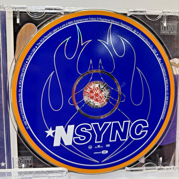 NSYNC Self Titled Debut 1998 CD Classic Boy Band 90s Album - Picture 4 of 5
